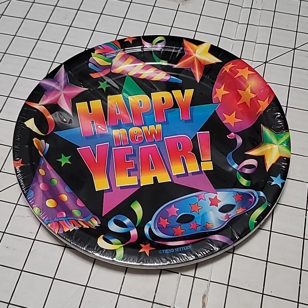 Happy New Year, Paper Plates 65390 by Trend Setters‎  NIP 10 CT- 9